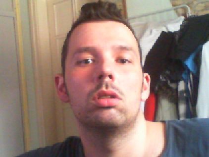 In Kassel sucht Liam diskrete Sex Kontakte