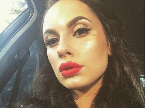 Lucie aus Marburg sucht geile Sex Kontakte