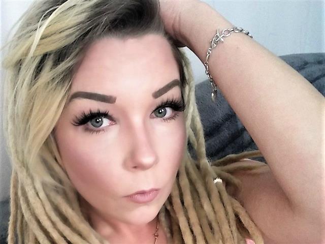 Flirt Kontakt zu Laurien aus Hofheim