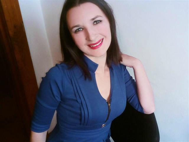 Junge Frau aus Dreieich sucht Sex Treffen