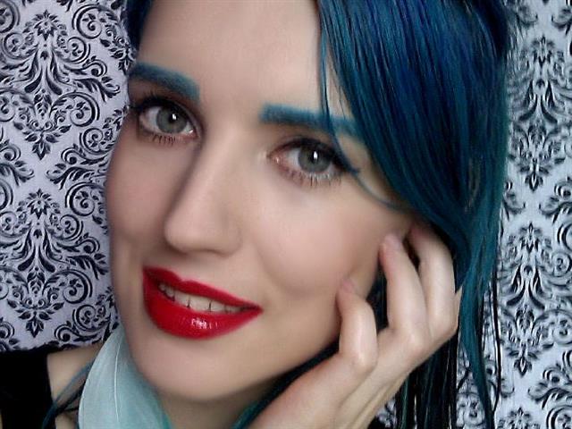 Weibliche Computer Maus sucht Kater