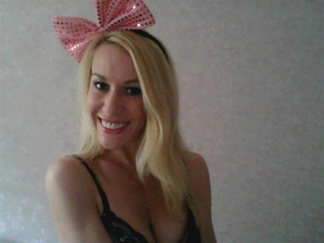 In Offenbach sucht Amika geile Sex Treffen