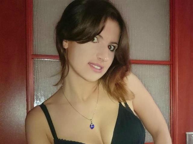 In Rodgau sucht Ollja schnelle geile Sex Treffen