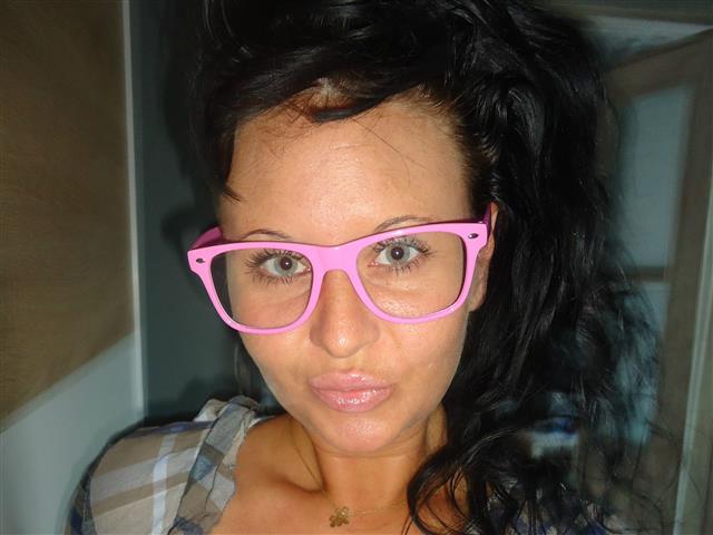 Single Frau aus Hofheim sucht schöne Affäre