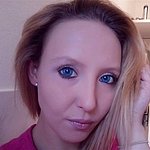 Junge Blondine aus Bensheim sucht Sex Kontakte
